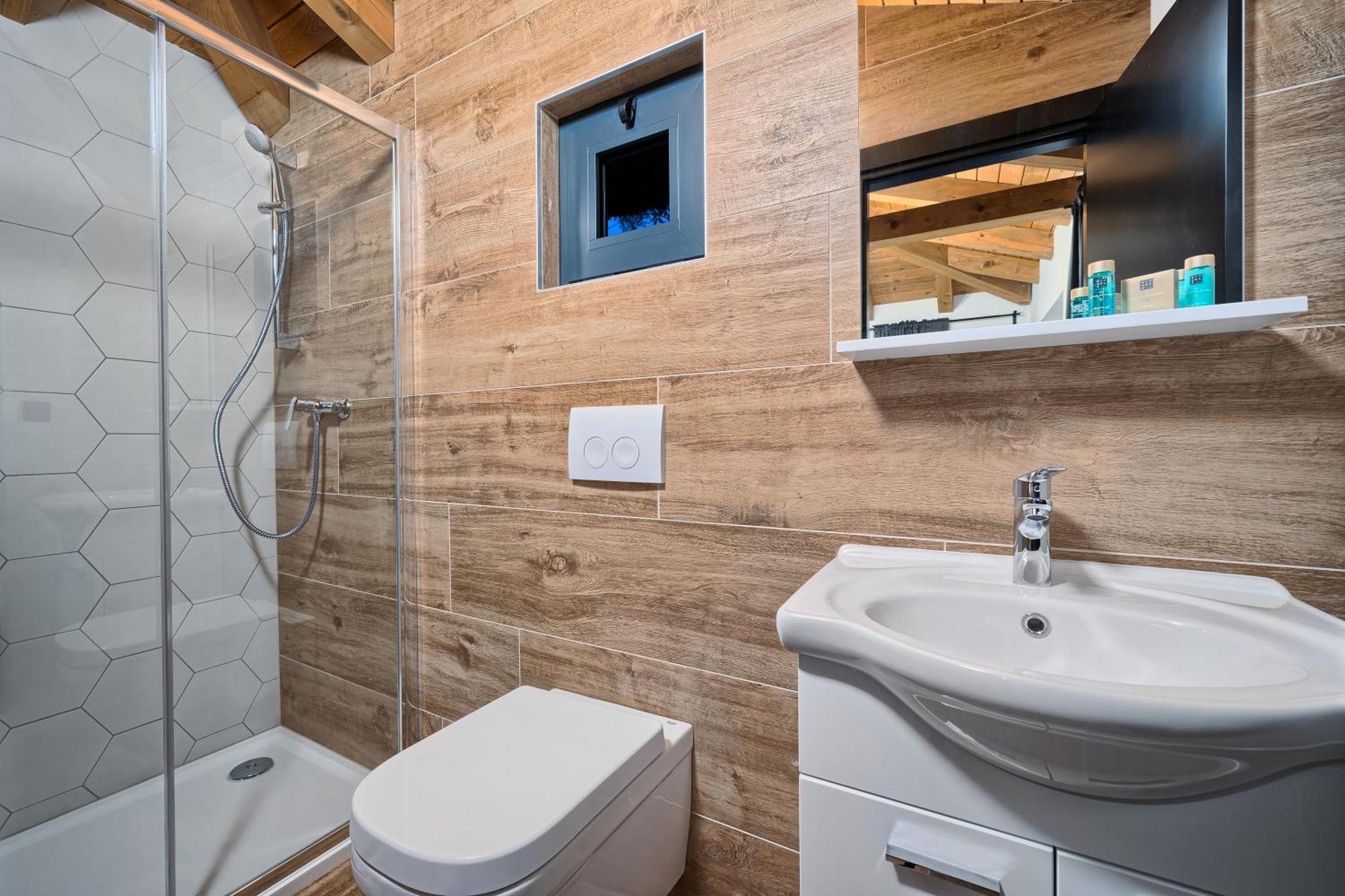 Golden Haven Luxe Bungalow Resort Murter Exterior photo